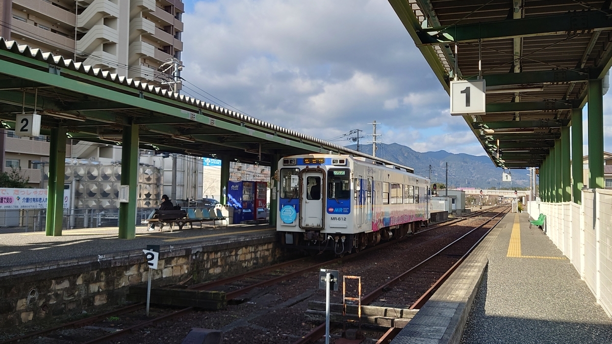 松浦鉄道 伊万里駅 MR-600型
