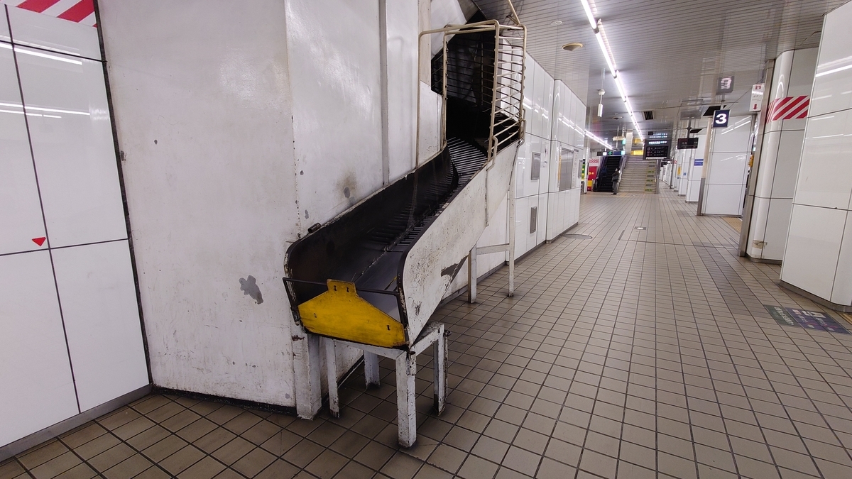 名鉄名古屋駅 搬送機