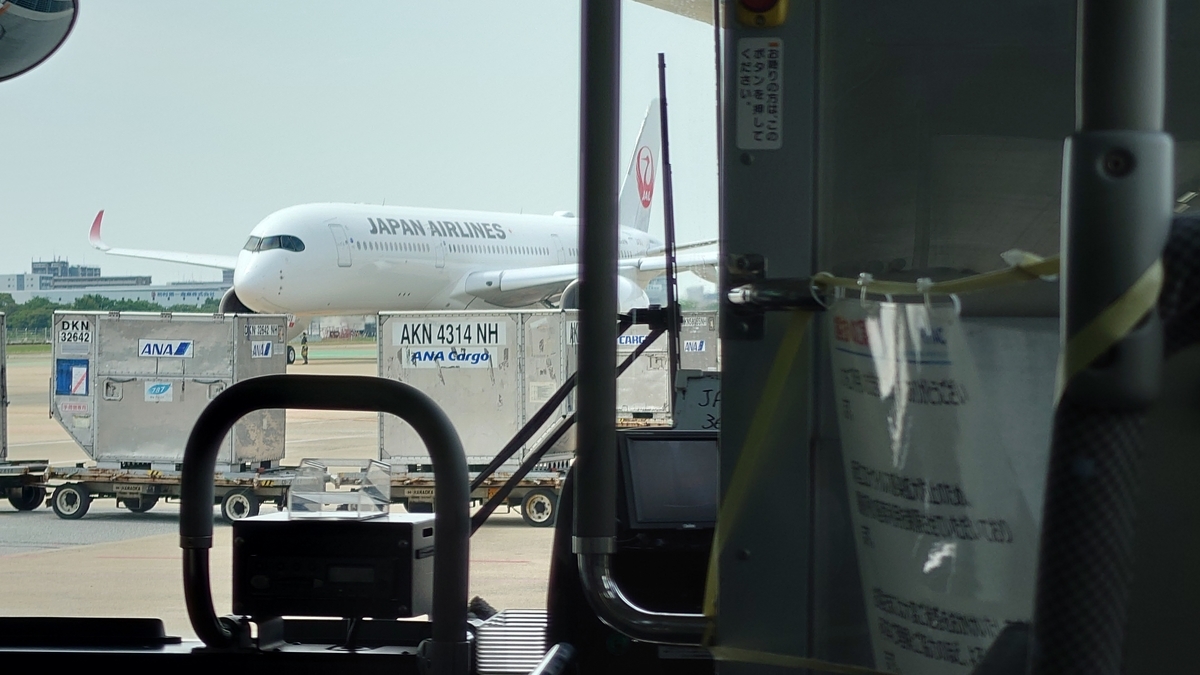 福岡空港 JAL3653便 バスゲート