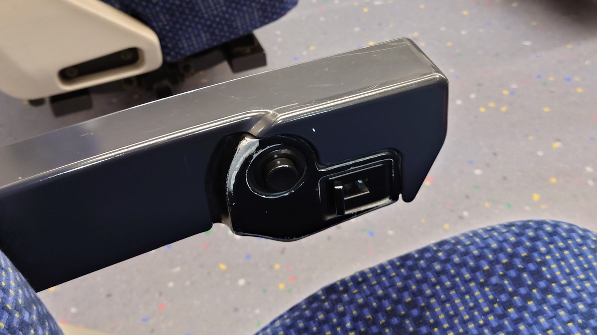 草津･四万 E257系 普通車指定席
