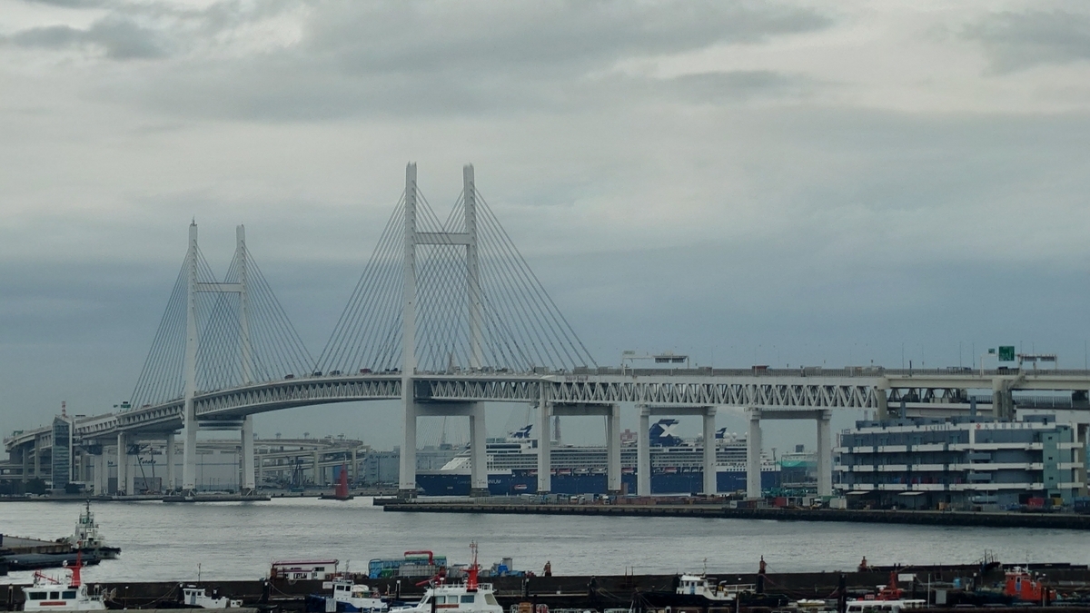 横浜ベイブリッジ 羽田空港-横浜駅(YCAT)線