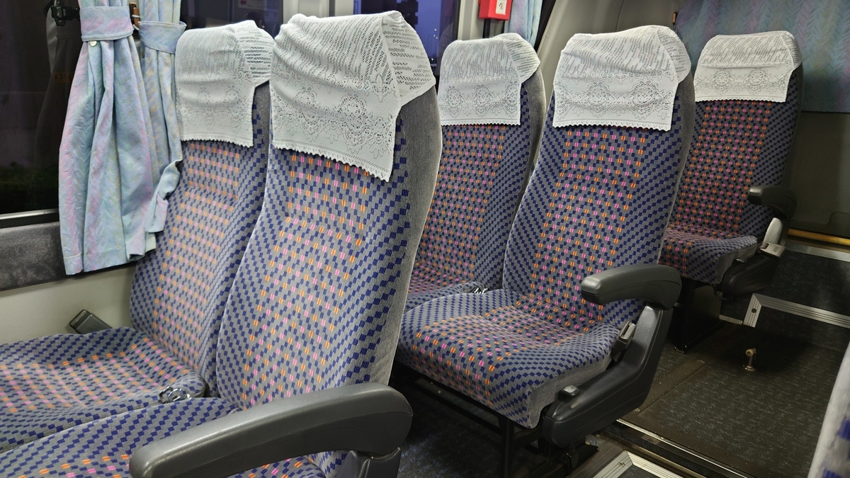 東京空港交通 成田空港線のバス車内
