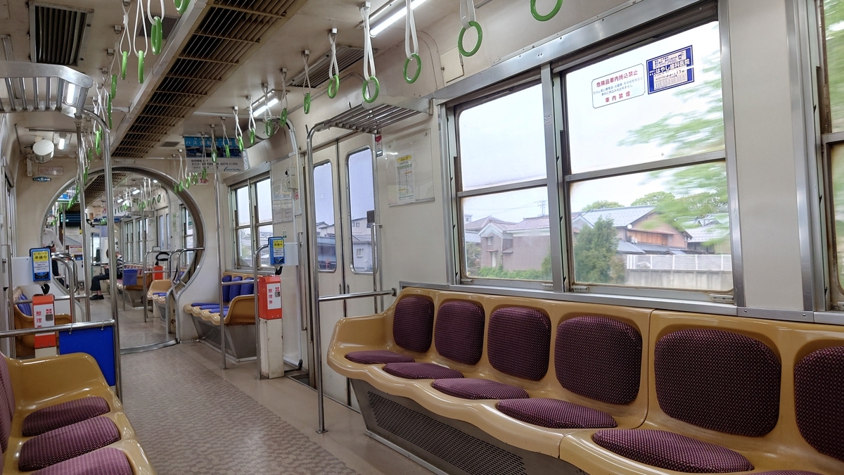 福井鉄道福武線 急行列車の車内