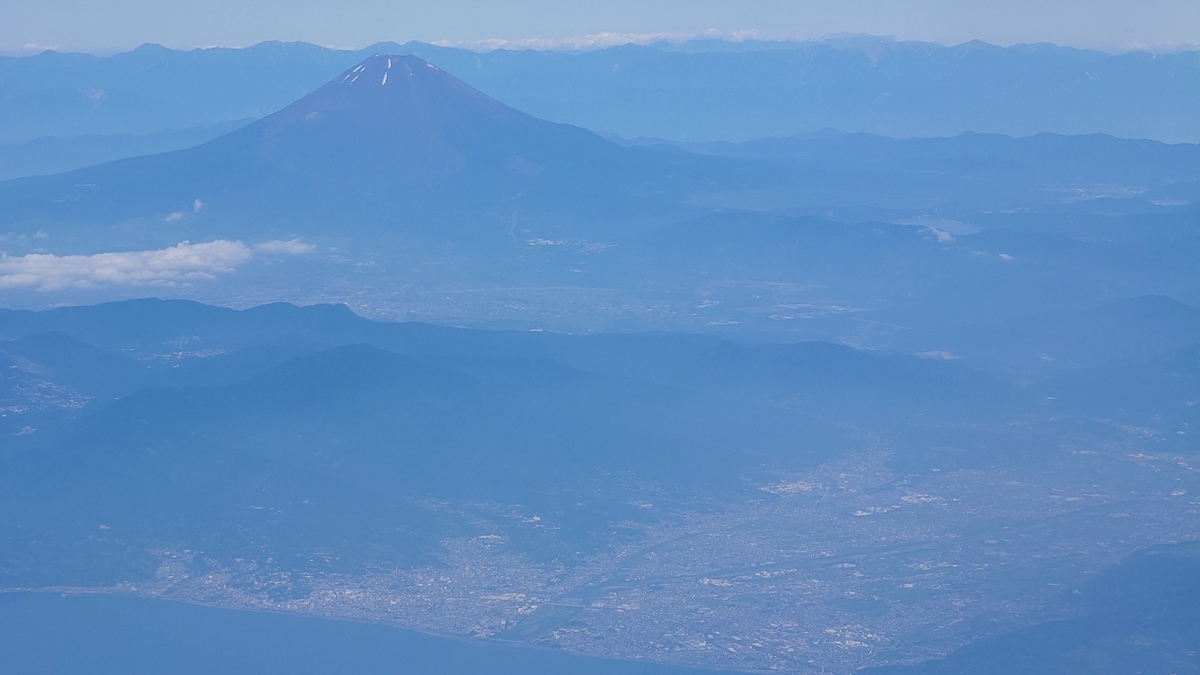 JAL103便 富士山遠景