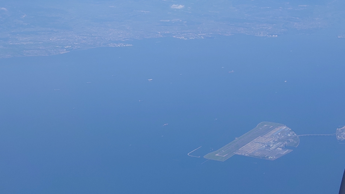 JAL103便 中部国際空港上空