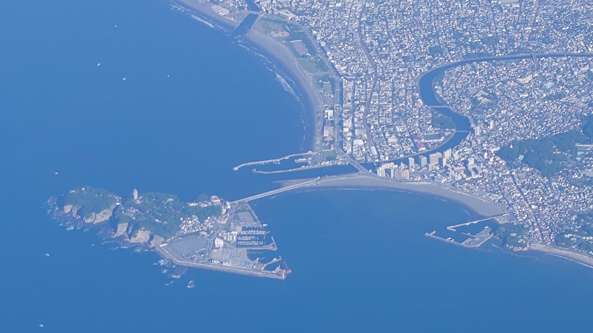 JAL103便 神奈川県藤沢市(江ノ島)上空