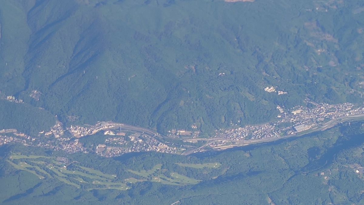JAL103便 箱根登山鉄道箱根湯本駅付近