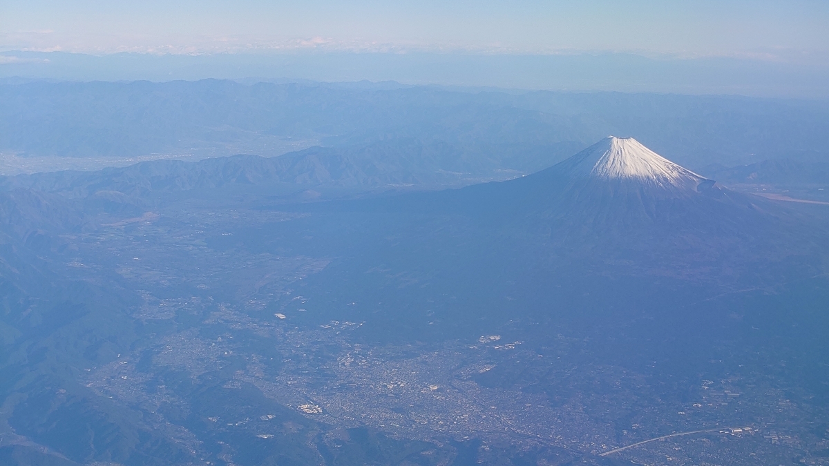 JAL221便 駿河湾から富士山方向