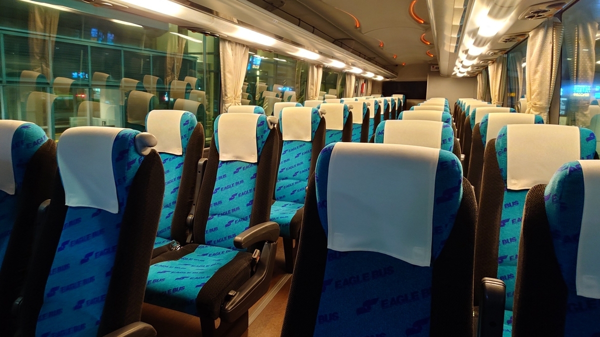 川越羽田線 イーグルバスの車内