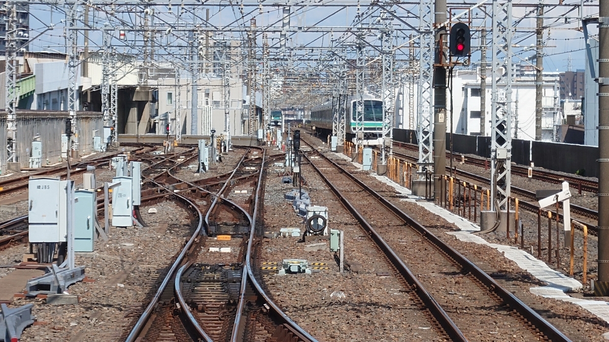 東京メトロ千代田線 北綾瀬支線の綾瀬-北綾瀬間