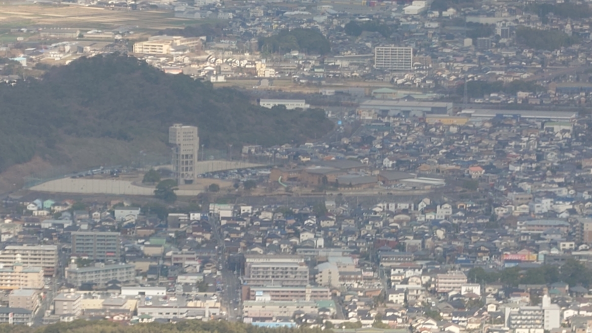 福岡空港から離陸上昇中の志免炭鉱跡