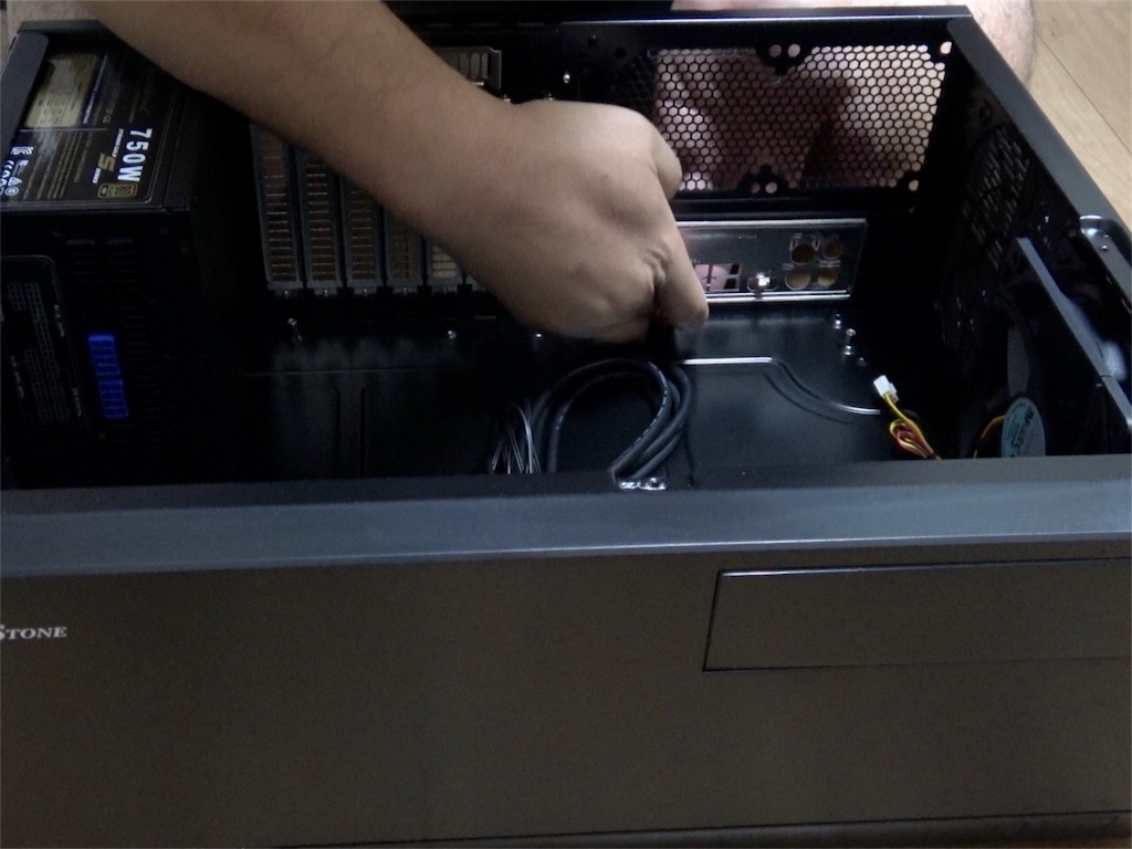 Silverstone GD09 自作PCケース 横型 ATX