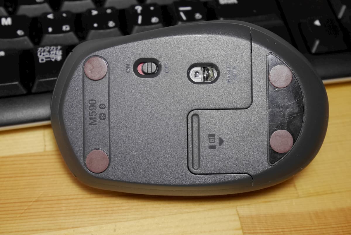 マウスソールの上からトスベールを貼りつけた状態