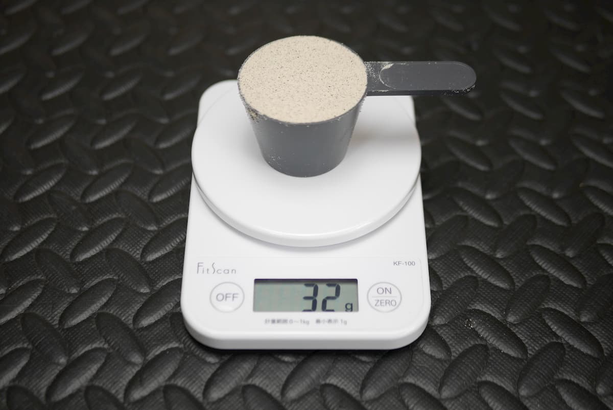 付属の70mlスプーン1杯で32g