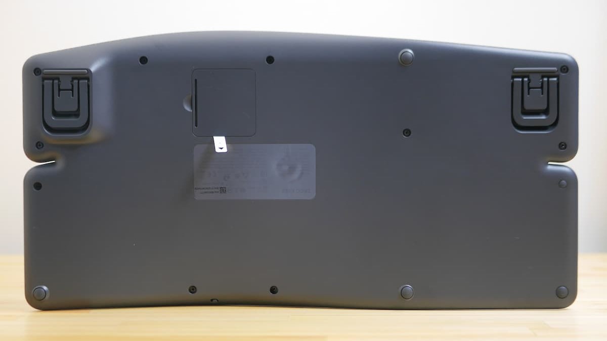 キーボードの裏面