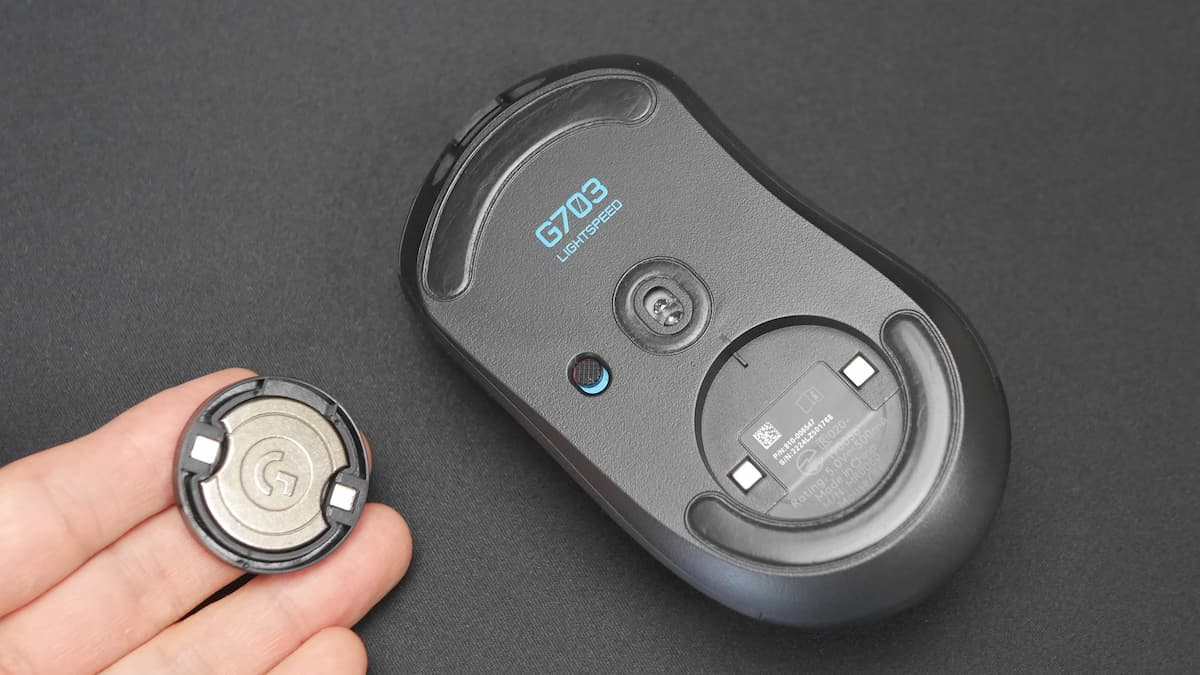 着脱式のウエイトがソールにある