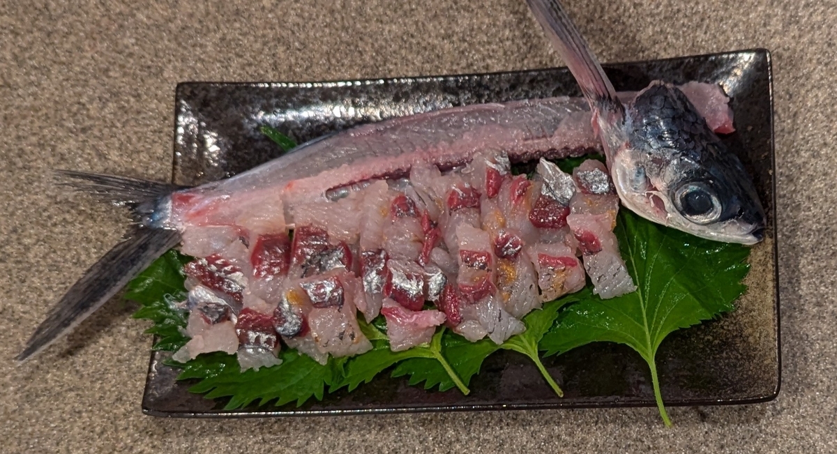 トビウオの刺身