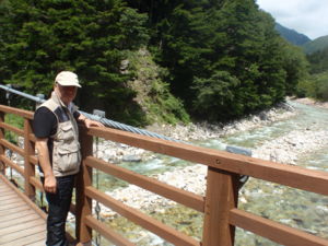 20110830085106