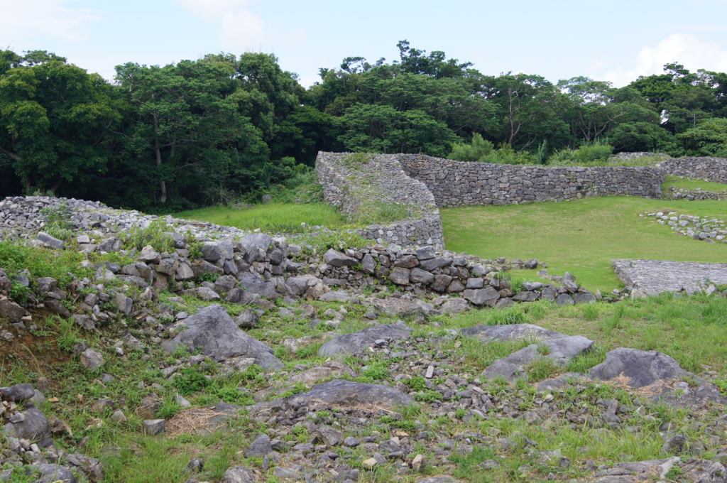 f:id:bitterharvest:20160811171644j:plain f:id:bitterharvest:20160811171644j:plain