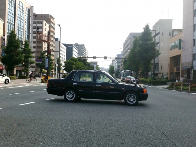 タクシードライバーの勤務形態