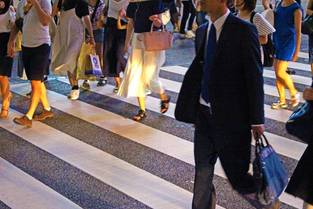 製薬会社の営業からタクシー運転手に転職