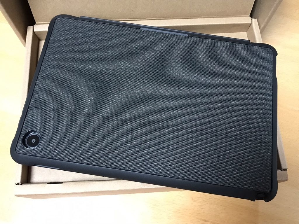 ASUS Chromebook Detachable CZ1を購入しました - 黒色中国BLOG