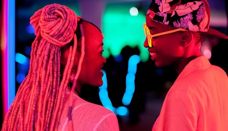 f:id:blackmovie:20190909231045j:image:w300:right f:id:blackmovie:20190909231045j:image:w300:right