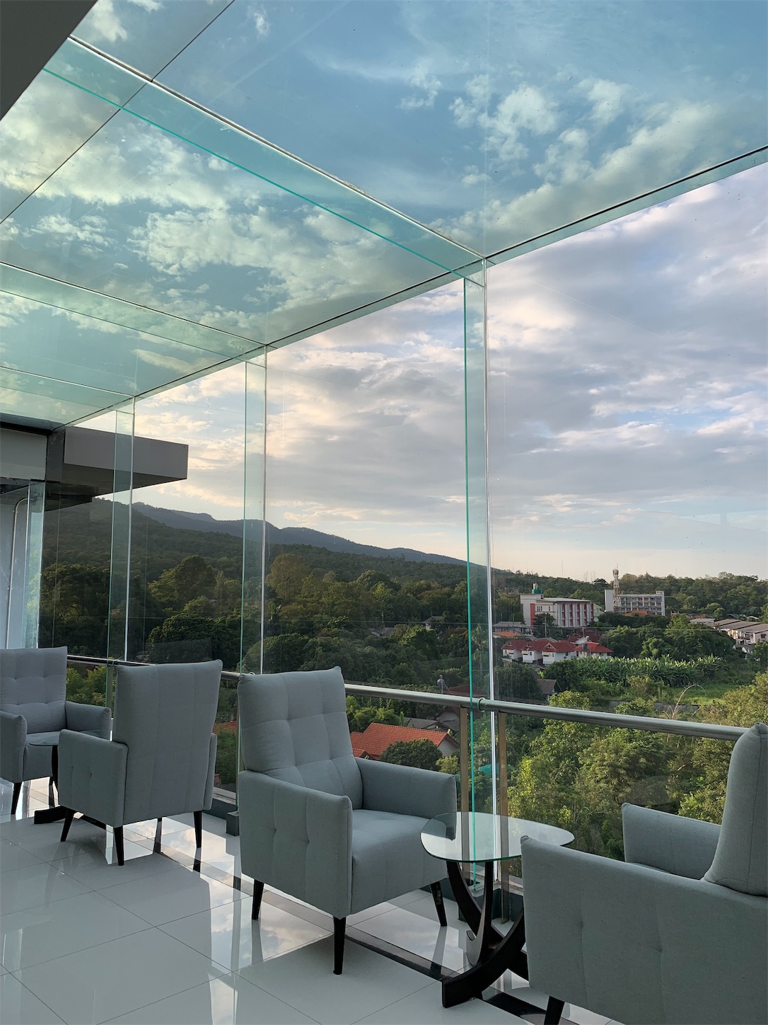 f:id:blissfultouch:20190717070218j:plain f:id:blissfultouch:20190717070218j:plain