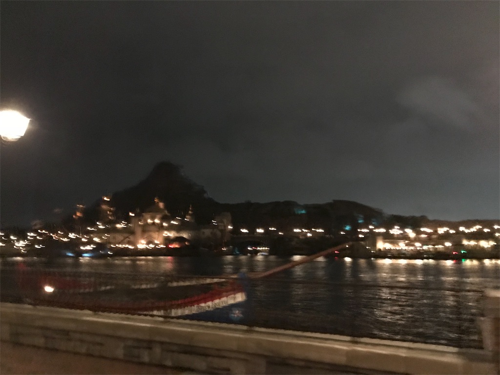 f:id:blitzer:20190707234224j:image:h320