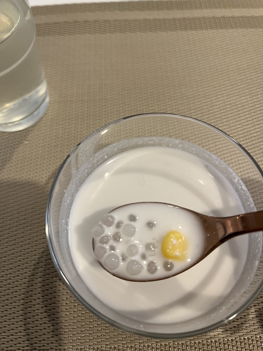 <p><p class="r-fuki penchii">カップラーメンのグリーンカレー味って気になるなし！</p>