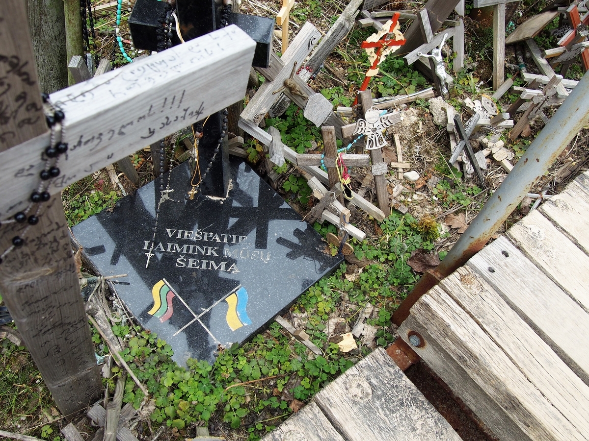 でおすすめアイテム。 世界遺産：十字架の丘 (英名: Crosses)に行ってきた of Hill 絵画