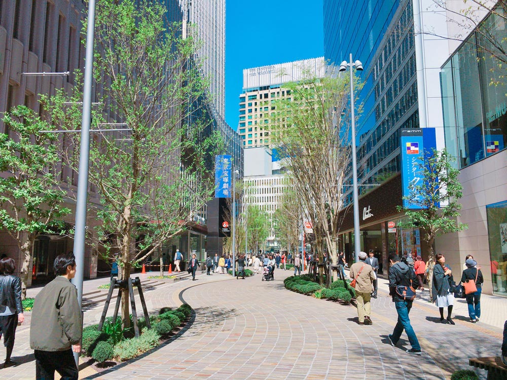 東京