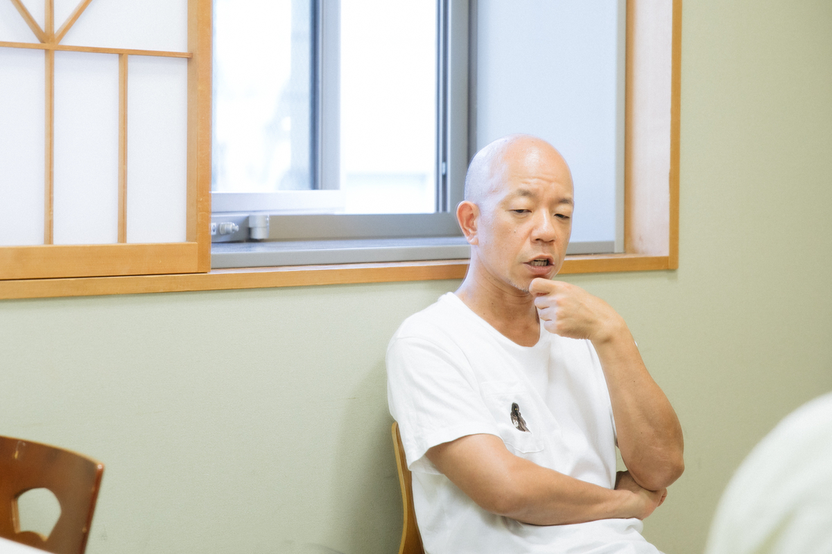 小峠英二さん