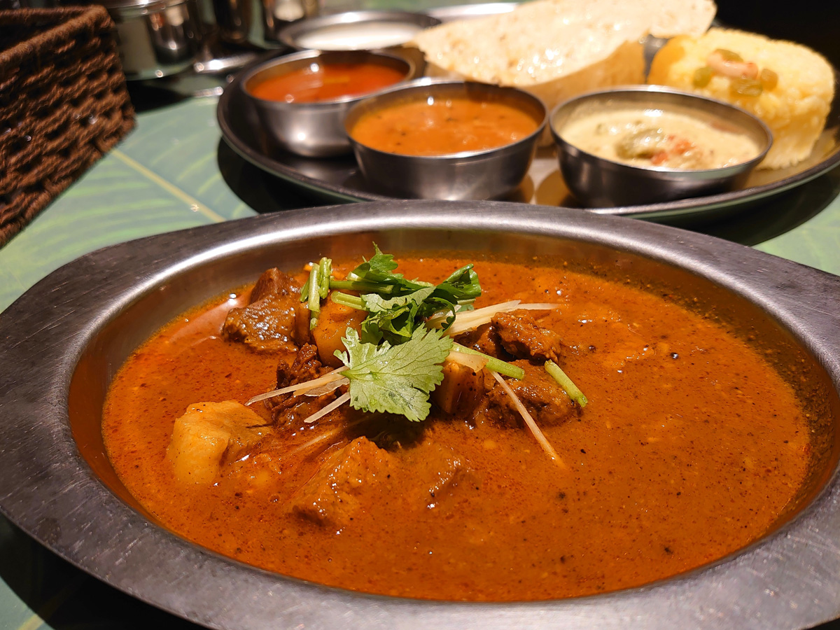 エリックサウスで食べられるカレーとミールスのセット