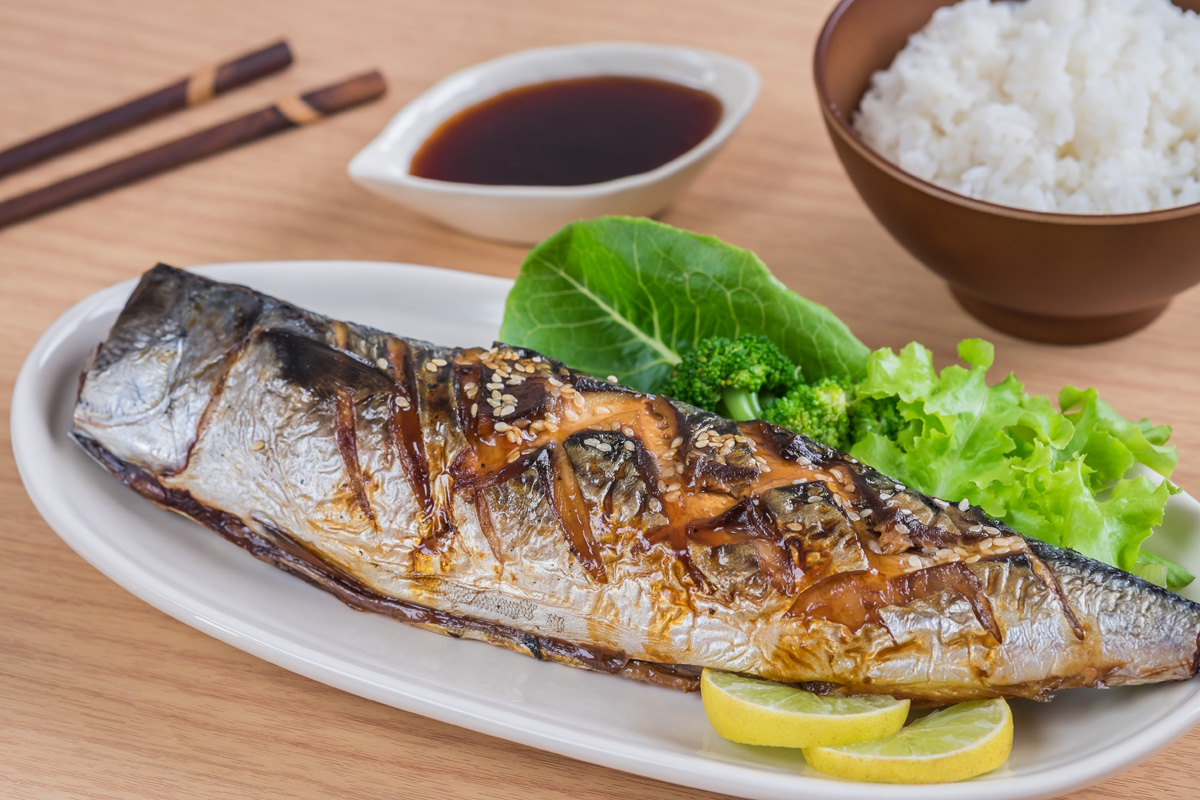 焼き魚に合う米は「青天の霹靂（せいてんのへきれき）」