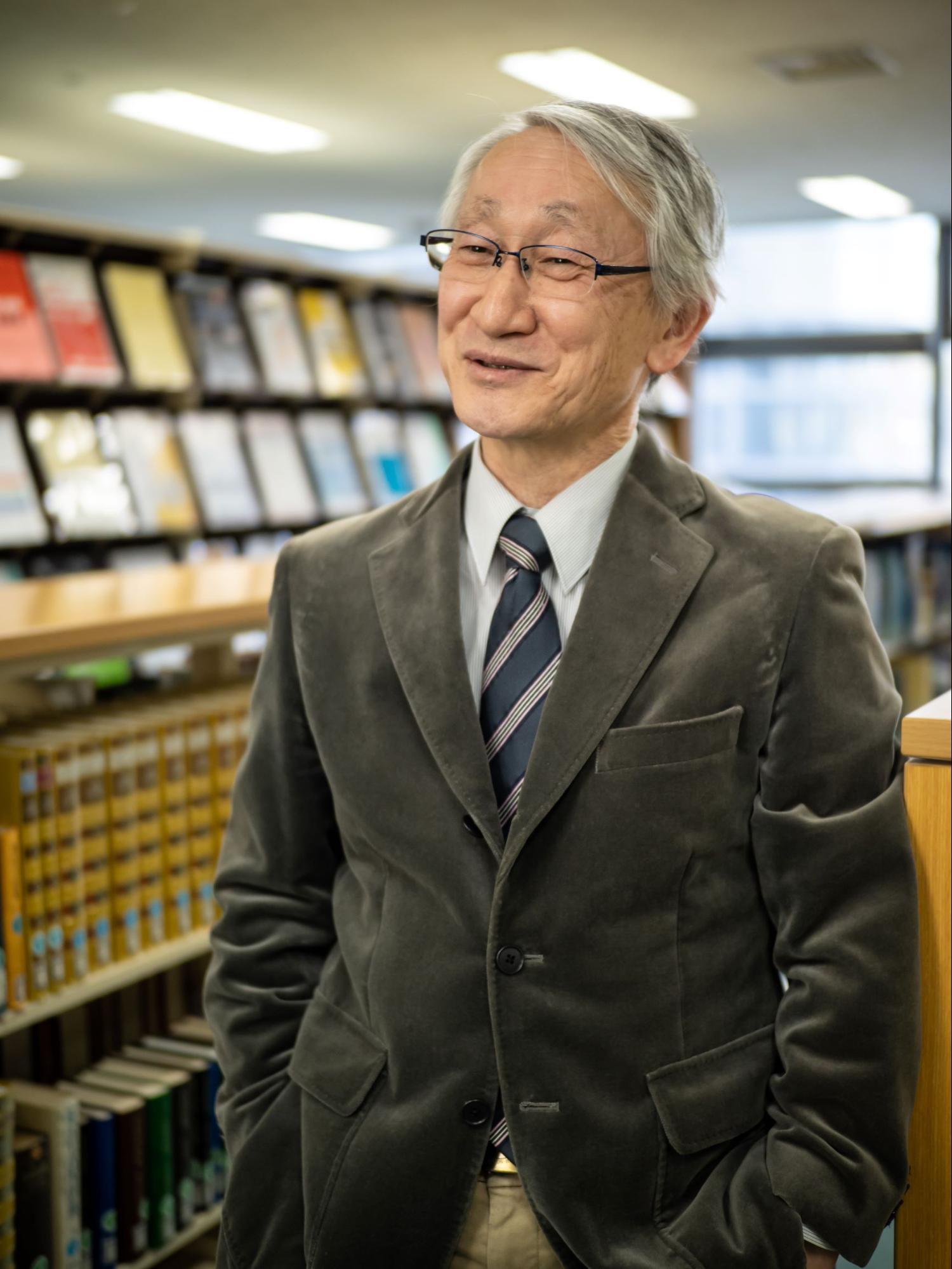 川口淳一郎さんの笑顔の写真