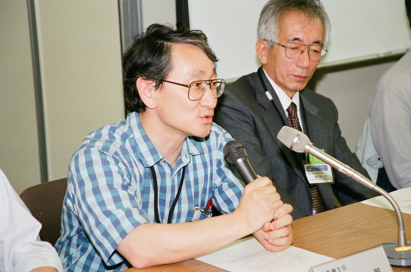 「はやぶさ」打ち上げ後の記者会見の様子