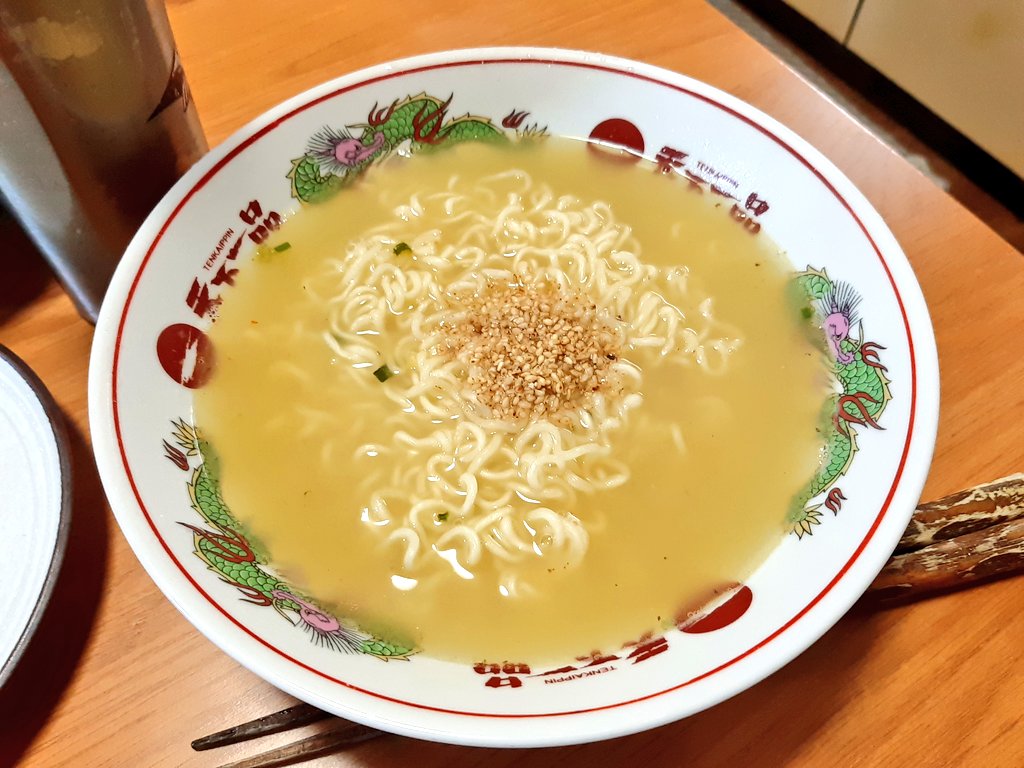キハダマグロのダシから作ったサッポロ一番