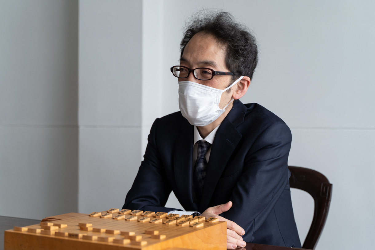今泉健司さんの横顔