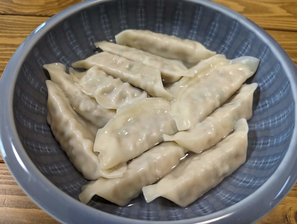 栃木出身ライター・斎藤充博が「宇都宮みんみん」「正嗣」の餃子の魅力を紹介