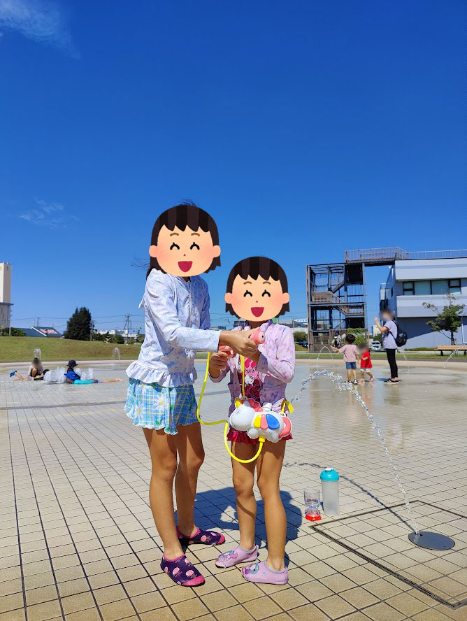 夏の時期、特に予定のない週末はとりあえずふなばし三番瀬海浜公園に出かけて水遊びをしています