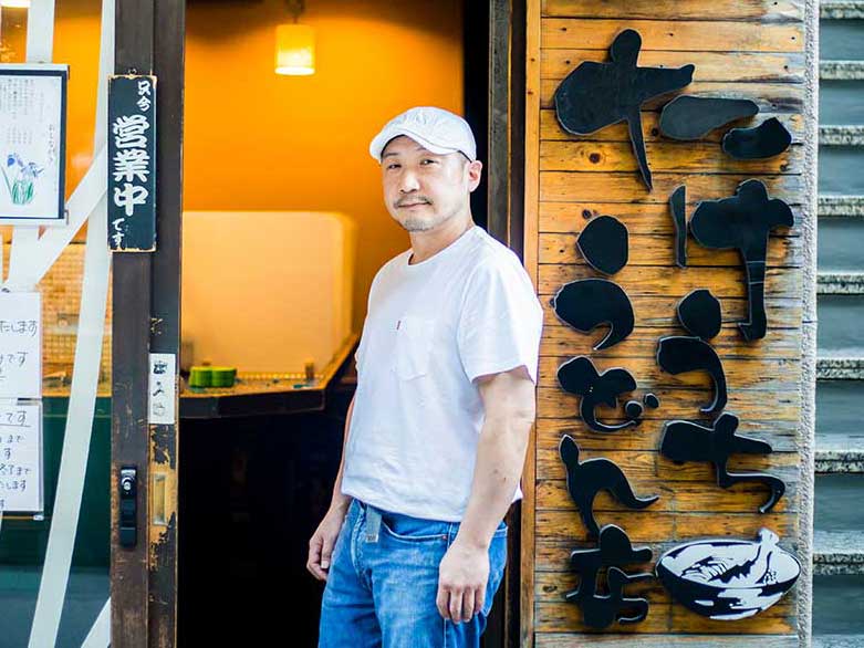 常連を生むたけうちうどん店が語る店作りのコツ。一杯のうどんで満足し 常連を生むたけうちうどん店が語る店作りのコツ。一杯のうどんで満足し