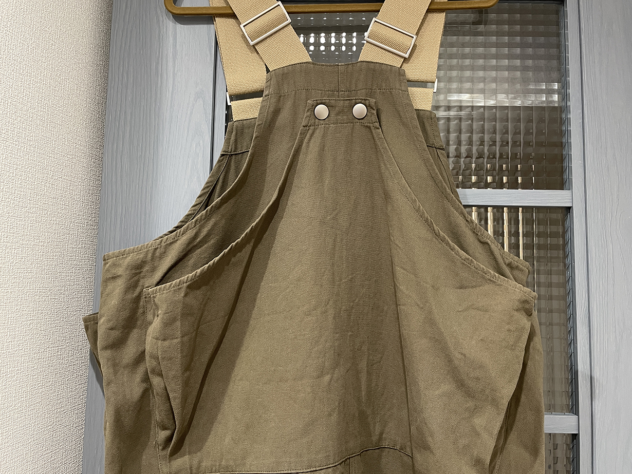 antiquaサロペットスカート