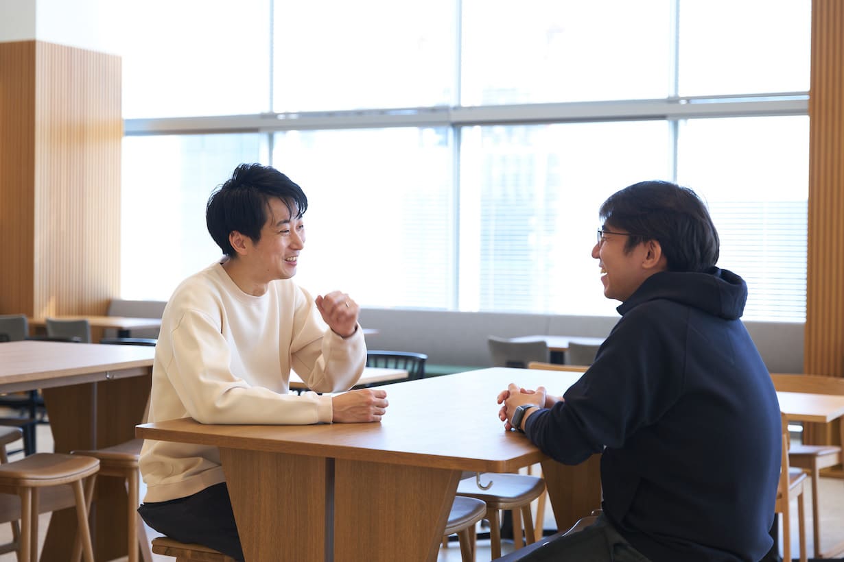 松田大輝さん・小林啓人さん談笑カット