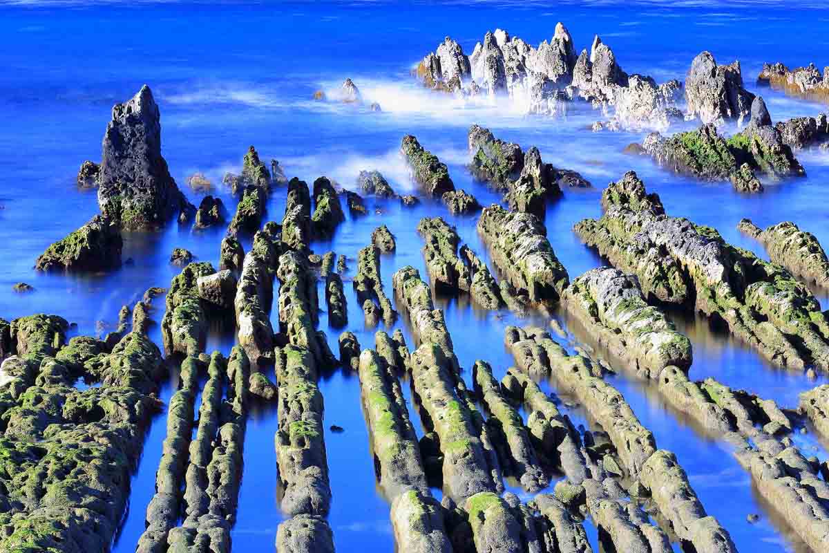 房総半島南部の穴場ドライブスポット_白浜の屏風岩