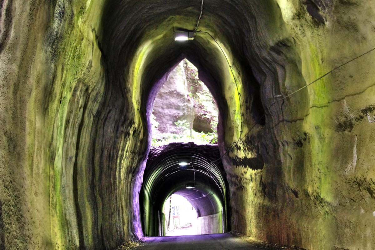 房総半島南部の穴場ドライブスポット_共栄・向山トンネル