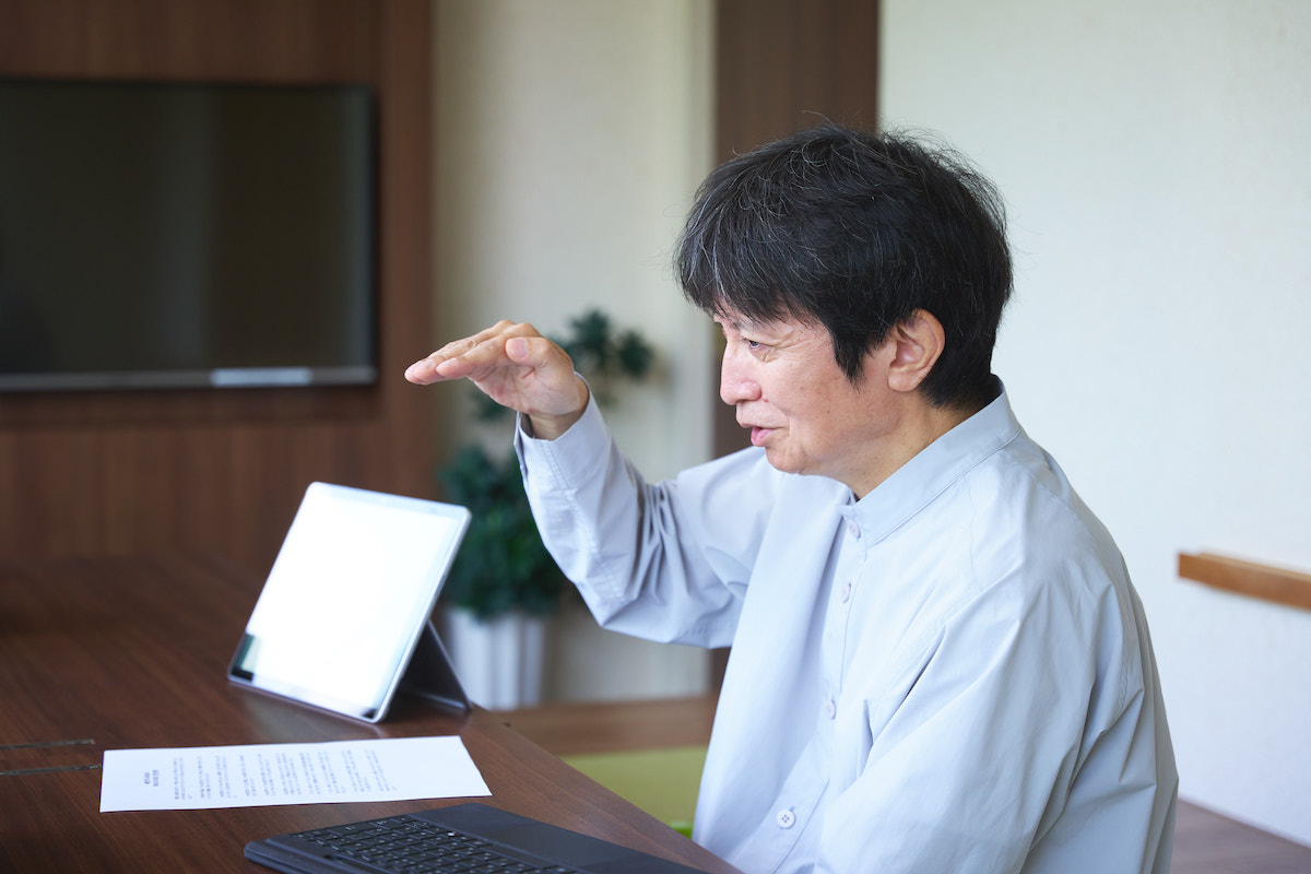 細谷功さんインタビューカット