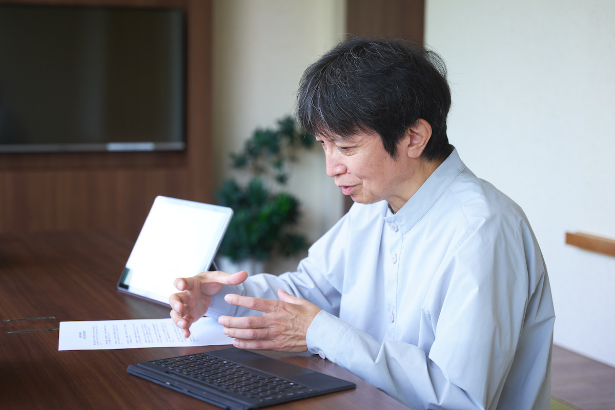 細谷功さんインタビューカット
