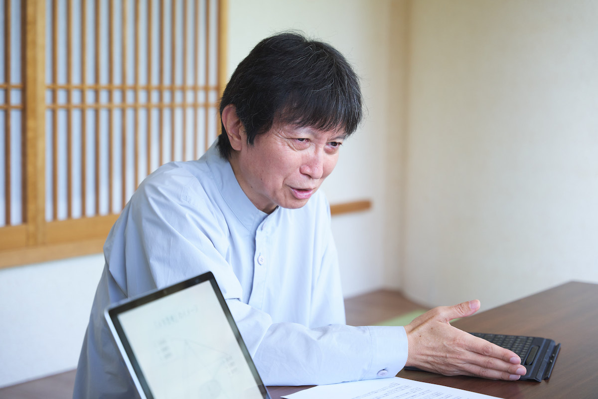 細谷功さんインタビューカット