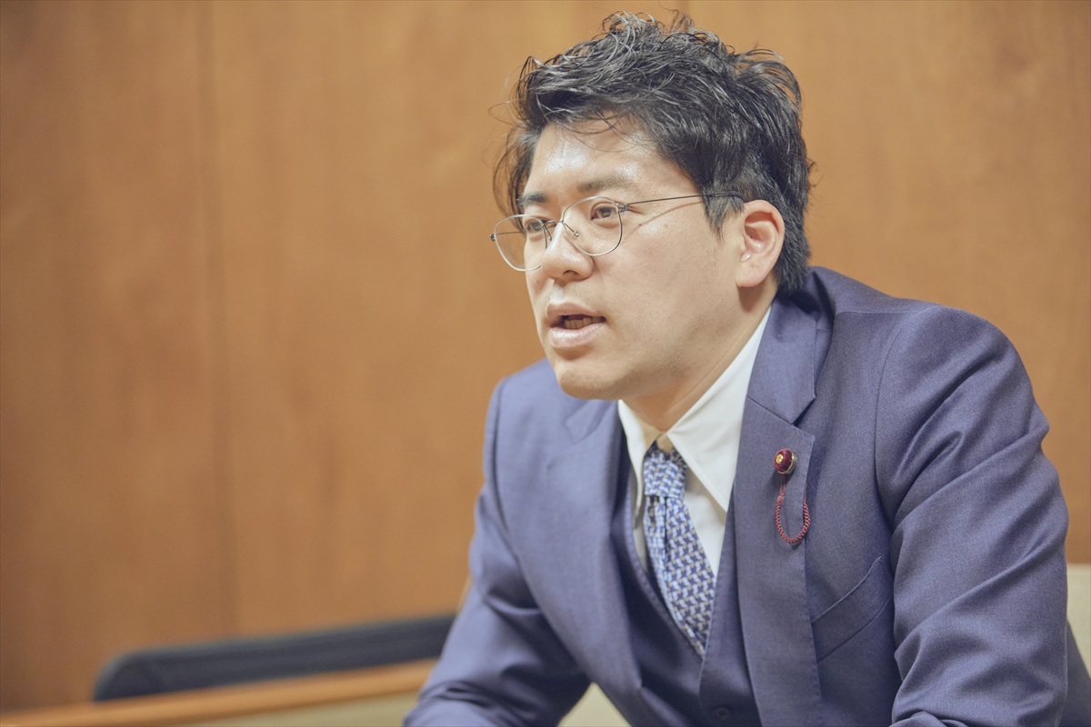 新宿区議会議員 渡辺やすしさん